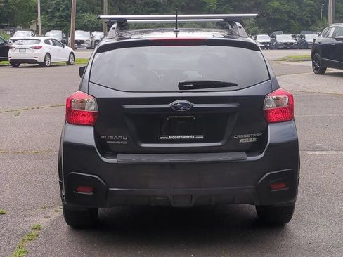 Used 2017 Subaru Crosstrek 2.0i Premium AWD/4WD image 5