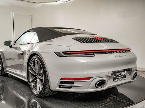 Used 2024 Porsche 911 Carrera S RWD image 26