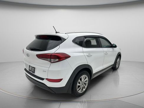 Used 2017 Hyundai Tucson SE AWD/4WD image 5