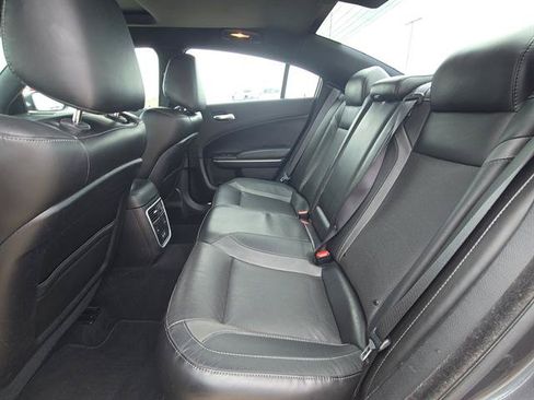 Used 2021 Dodge Charger SXT w/ Leather Interior Group RWD image 16