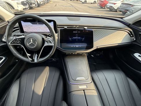 Used 2025 Mercedes-Benz E 450 E 450 image 23