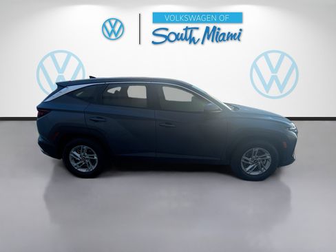 Used 2025 Hyundai Tucson SE image 8