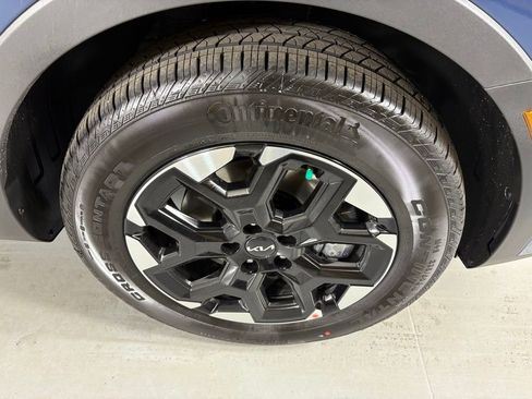 New 2026 Kia Sorento S w/ S Panoramic Sunroof Package image 11