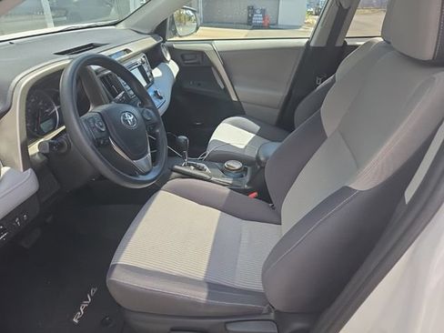 Used 2013 Toyota RAV4 XLE FWD image 6