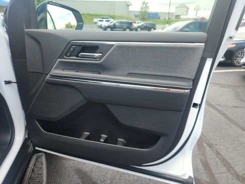 New 2026 GMC Sierra EV Elevation image 9