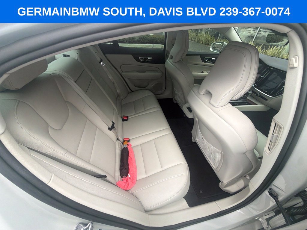 Used 2020 Volvo S60 T5 Momentum FWD image 21