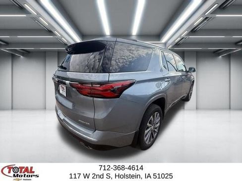 Used 2023 Chevrolet Traverse Premier w/ LPO, Floor Liner Package AWD/4WD image 8