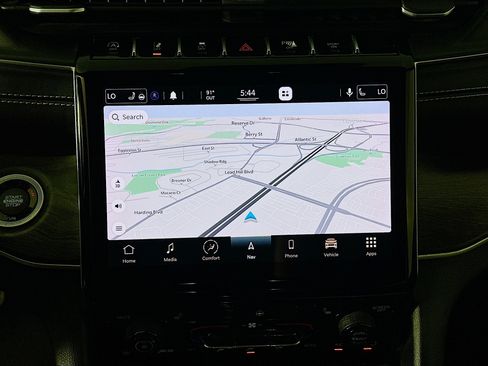 Used 2021 Jeep Grand Cherokee L Limited RWD image 22