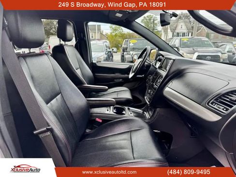 Used 2014 Dodge Grand Caravan R/T w/ Driver Convenience Group image 15
