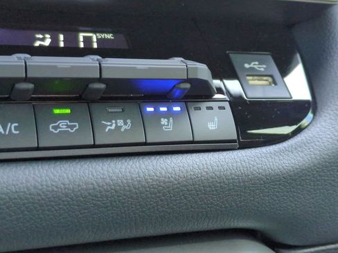 New 2026 Toyota Tundra Limited AWD/4WD image 20