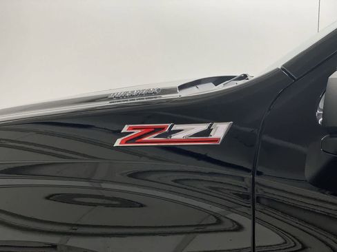 Used 2020 Chevrolet Silverado 1500 LTZ w/ LTZ Premium Package AWD/4WD image 10