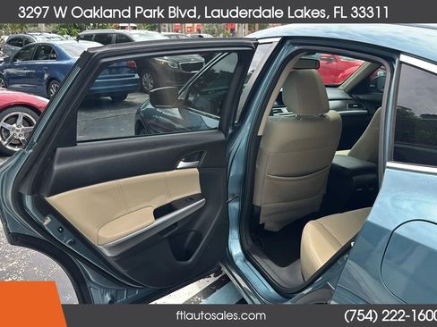 Used 2014 Honda Crosstour EX-L image 23