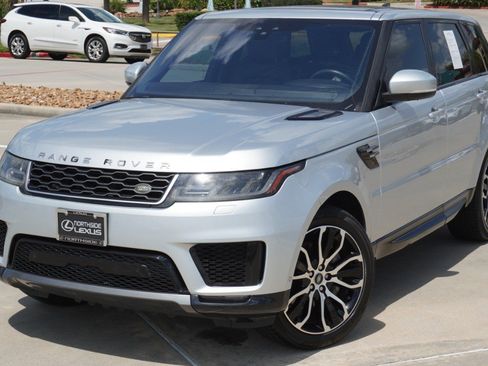 Used 2018 Land Rover Range Rover Sport HSE AWD/4WD image 2