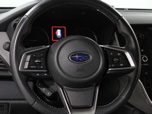 Used 2021 Subaru Outback Premium image 7
