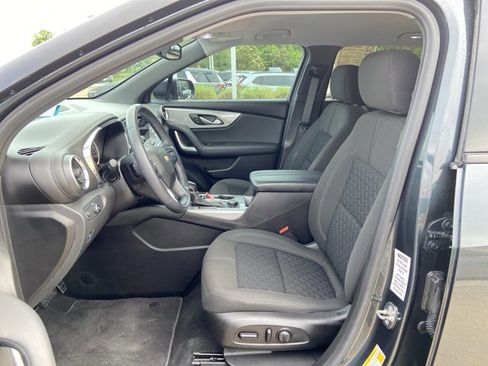 Used 2020 Chevrolet Blazer LT FWD image 34