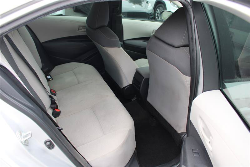 Used 2022 Toyota Corolla LE FWD image 11