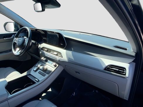 Used 2022 Hyundai Palisade SEL w/ Convenience Package image 13