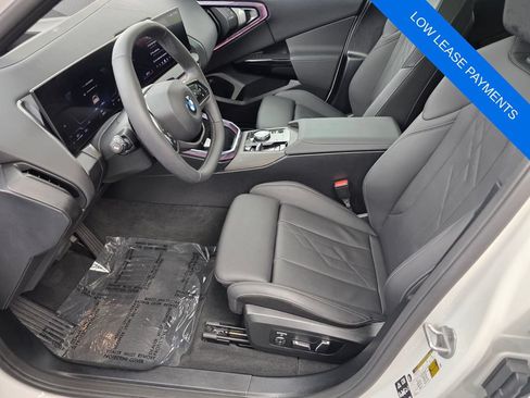 Used 2026 BMW X3 xDrive30i w/ Premium Package AWD/4WD image 9