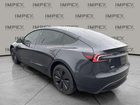 Used 2025 Tesla Model 3 Long Range image 3