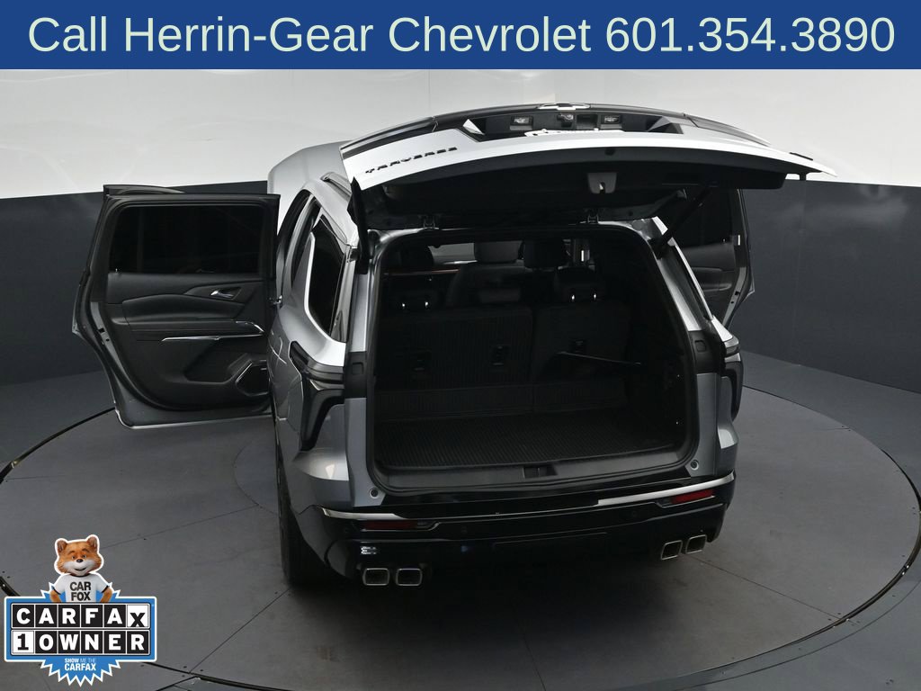 Used 2026 Chevrolet Traverse RS w/ LPO, Floor Liner Package FWD image 48