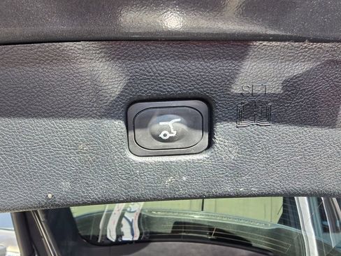 Certified 2022 Ford Edge SEL w/ Convenience Package image 19