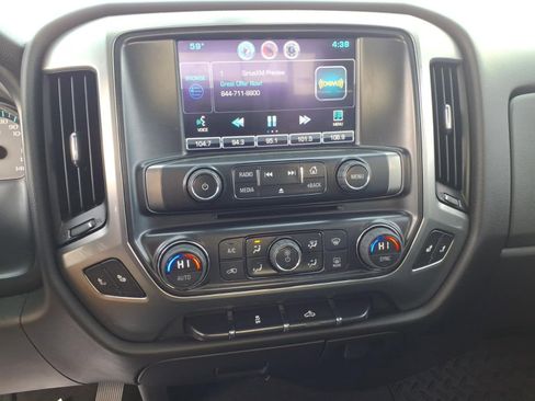 Used 2015 Chevrolet Silverado 1500 LT w/ Rally 2 Edition image 10