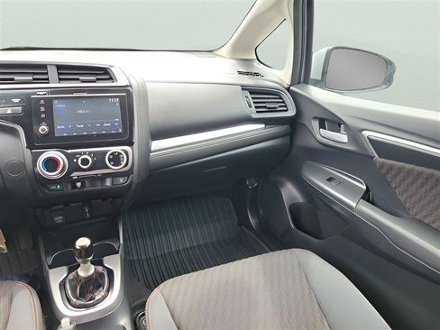 Used 2018 Honda Fit Sport image 16