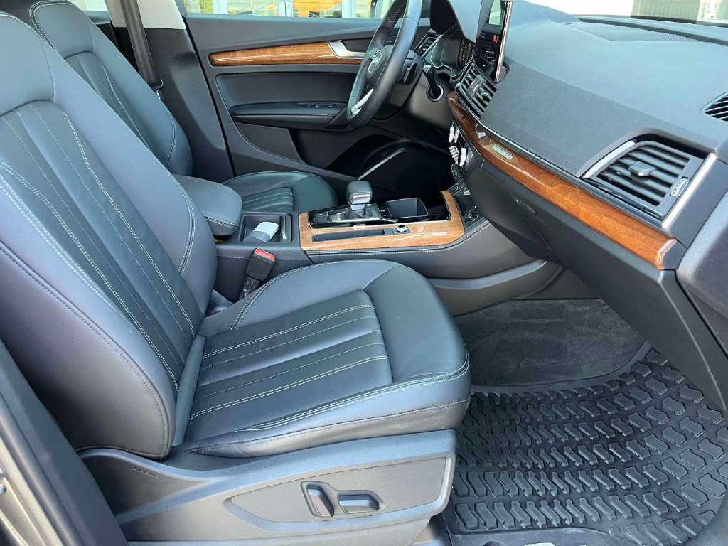 Used 2022 Audi Q5 2.0T Premium Plus AWD/4WD image 23