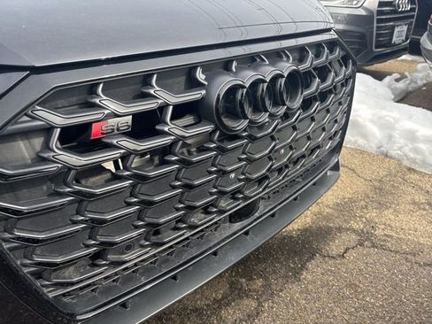 Used 2024 Audi S8 image 12