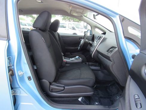 Used 2015 Nissan Leaf S w/ Charge Package image 17