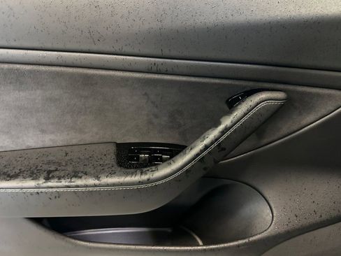 Used 2018 Tesla Model 3 Long Range RWD image 11