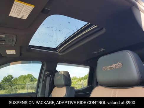 Certified 2025 Chevrolet Silverado 1500 High Country w/ High Country Premium Package AWD/4WD image 7