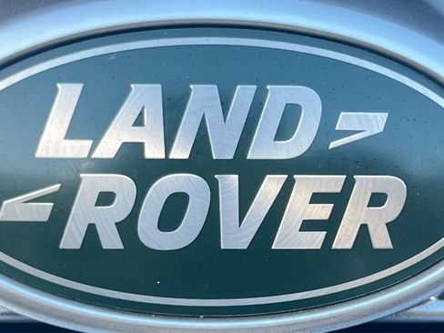 Used 2016 Land Rover Range Rover HSE image 40