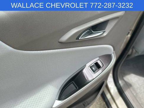 Used 2024 Chevrolet Malibu LS FWD image 11