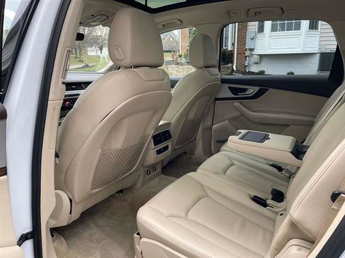 Used 2019 Audi Q7 2.0T Premium Plus w/ Premium Plus Package image 35