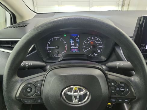 Used 2024 Toyota Corolla LE FWD image 19