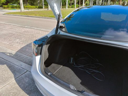 Used 2022 Tesla Model 3 RWD image 46