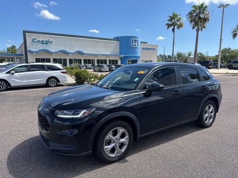 Used 2024 Honda HR-V LX image 1