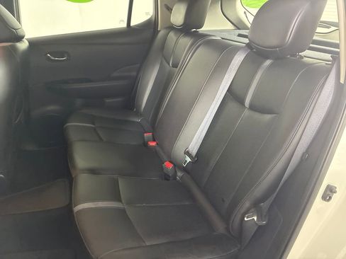 Used 2019 Nissan Leaf SL Plus image 25