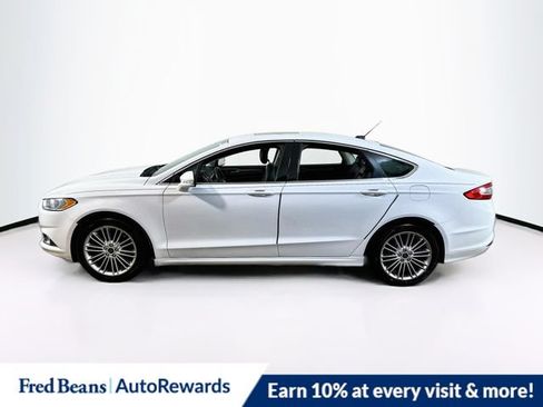 Used 2014 Ford Fusion SE w/ Equipment Group 202A FWD image 6