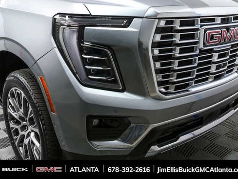 New 2026 GMC Yukon XL Denali w/ Denali Reserve Package image 37