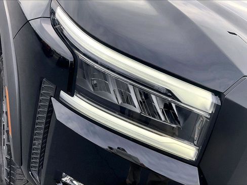 Used 2024 Nissan Frontier PRO-4X w/ Pro Convenience Package image 29