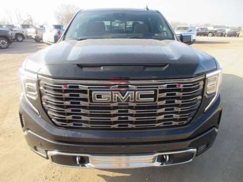 New 2026 GMC Sierra 1500 Denali Ultimate image 11