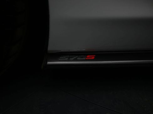 Used 2019 McLaren 570S Spider image 16