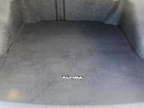 Used 2022 Nissan Altima 2.5 SV FWD image 14
