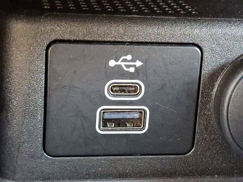 Used 2025 Ford Escape Active image 23