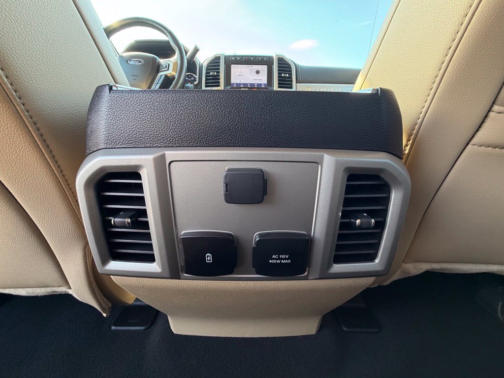 Used 2021 Ford F250 Lariat w/ Lariat Value Package AWD/4WD image 6