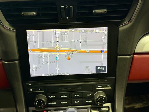 Used 2018 Porsche 911 Turbo S image 29