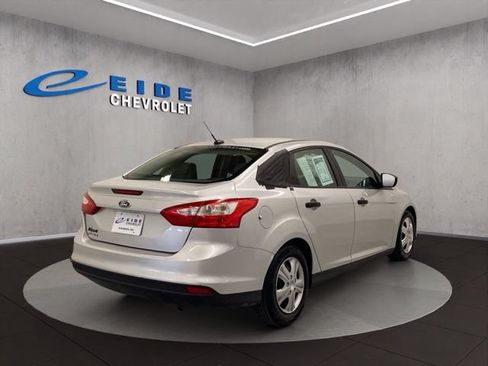 Used 2014 Ford Focus S FWD image 12
