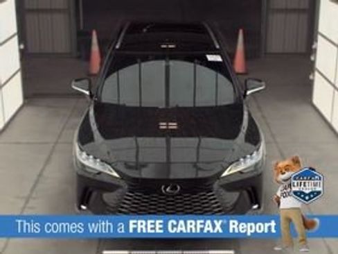 Used 2025 Lexus RX 350 w/ Convenience Package AWD/4WD image 5